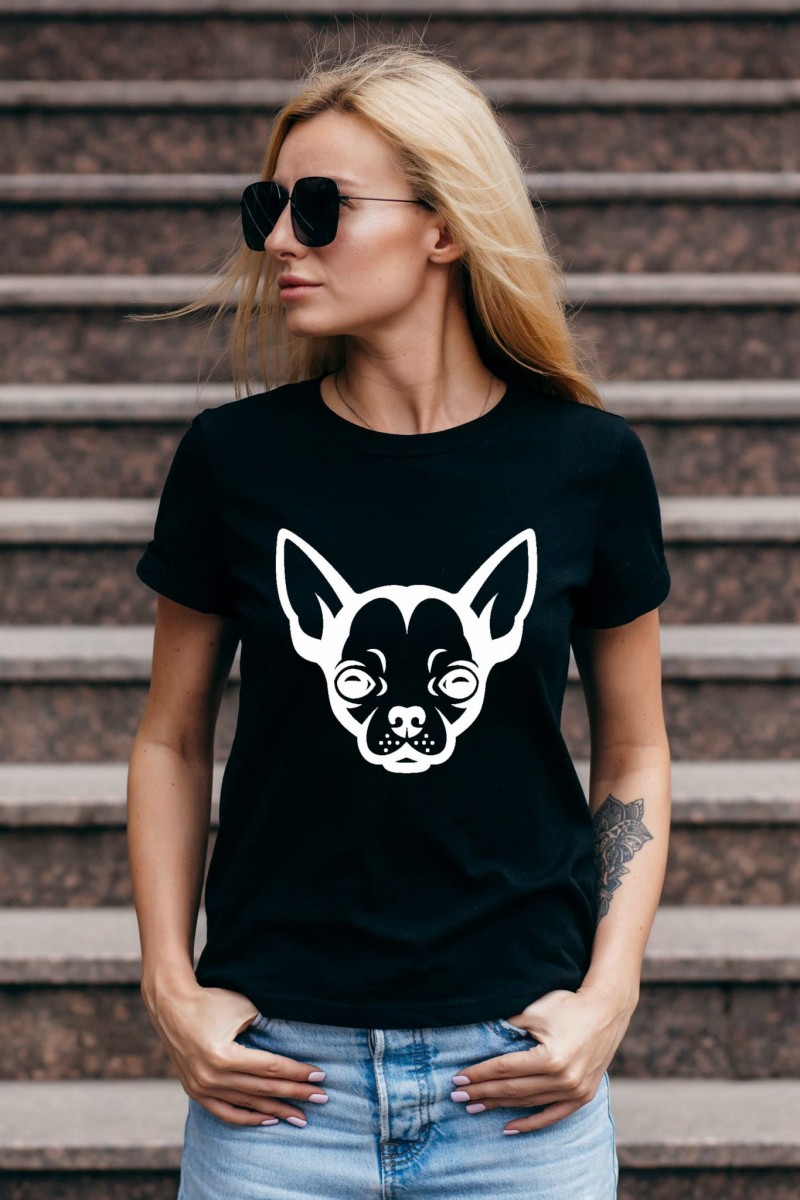 chihuahuakoszulkamodel-min (1).jpg